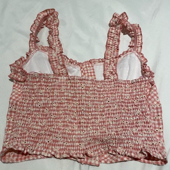 Pink and white floral boustier style top 💗🤍 - Picture 4 of 4